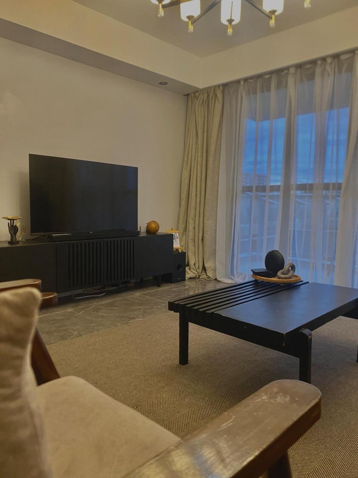 Apartment Stylish Urban Escape *