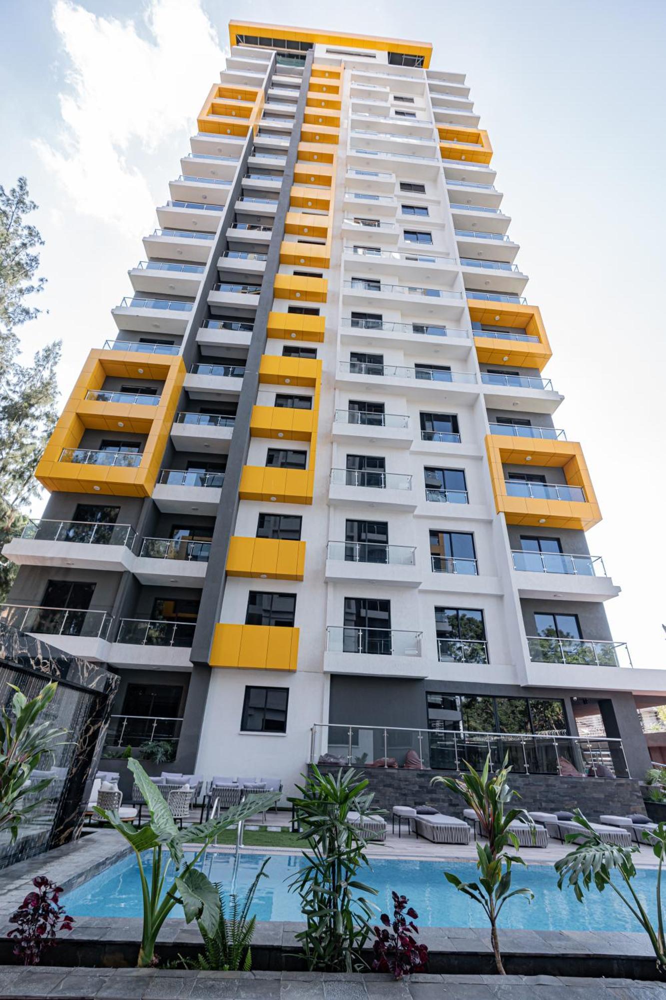 Wilma Towers & One Bedroom Apartment, Swimming Pool, Gym, Sauna,steam Workspace ,wonderiss Homes Kilimani Living Nairobi