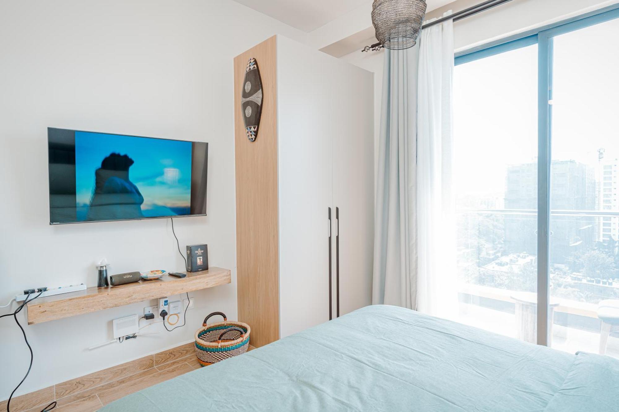 Wilma Towers & One Bedroom Apartment, Swimming Pool, Gym, Sauna,steam Workspace ,wonderiss Homes Kilimani Living Apartment *