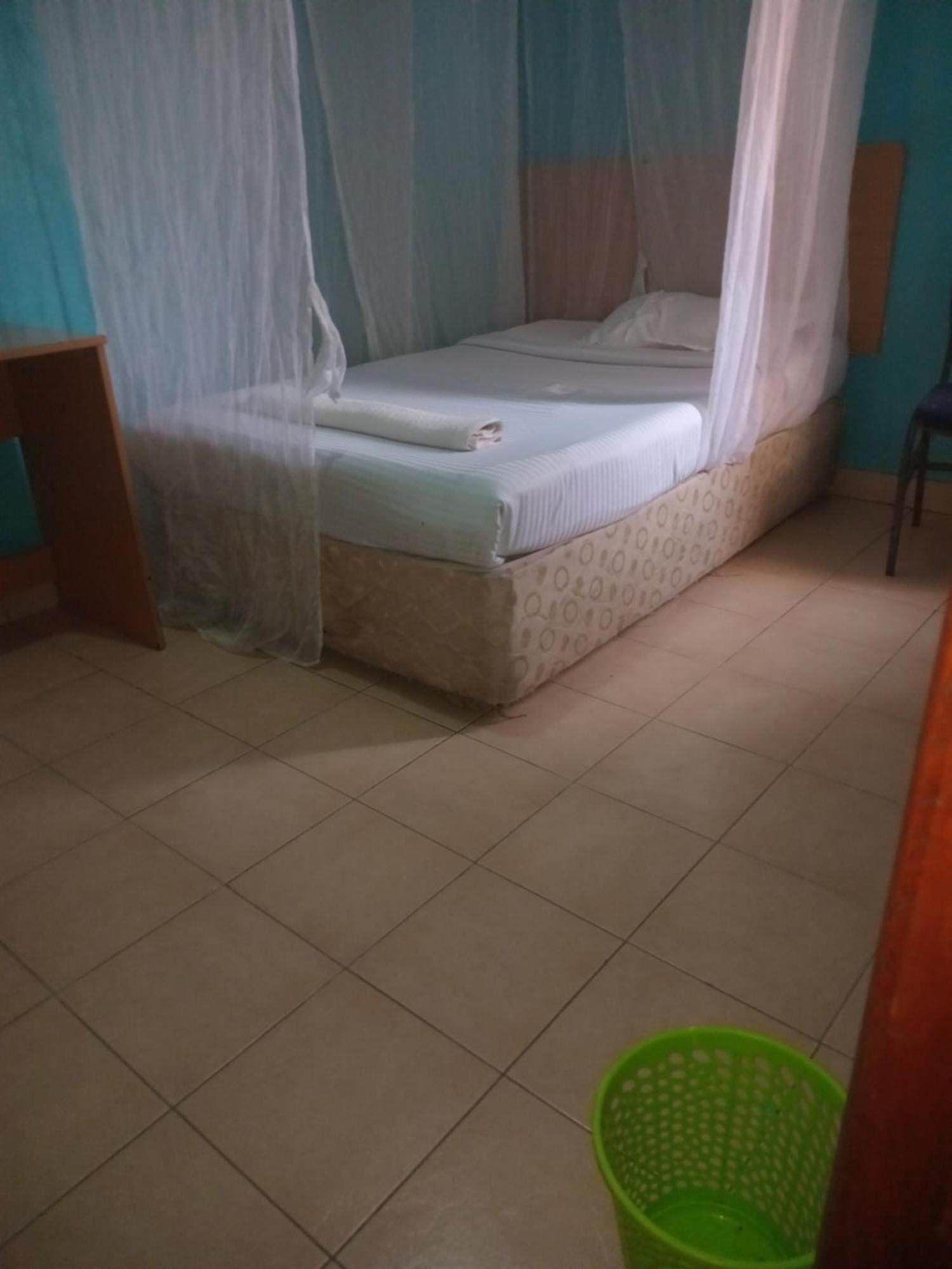 Guest house Gilnjei Solutions Self Contained *