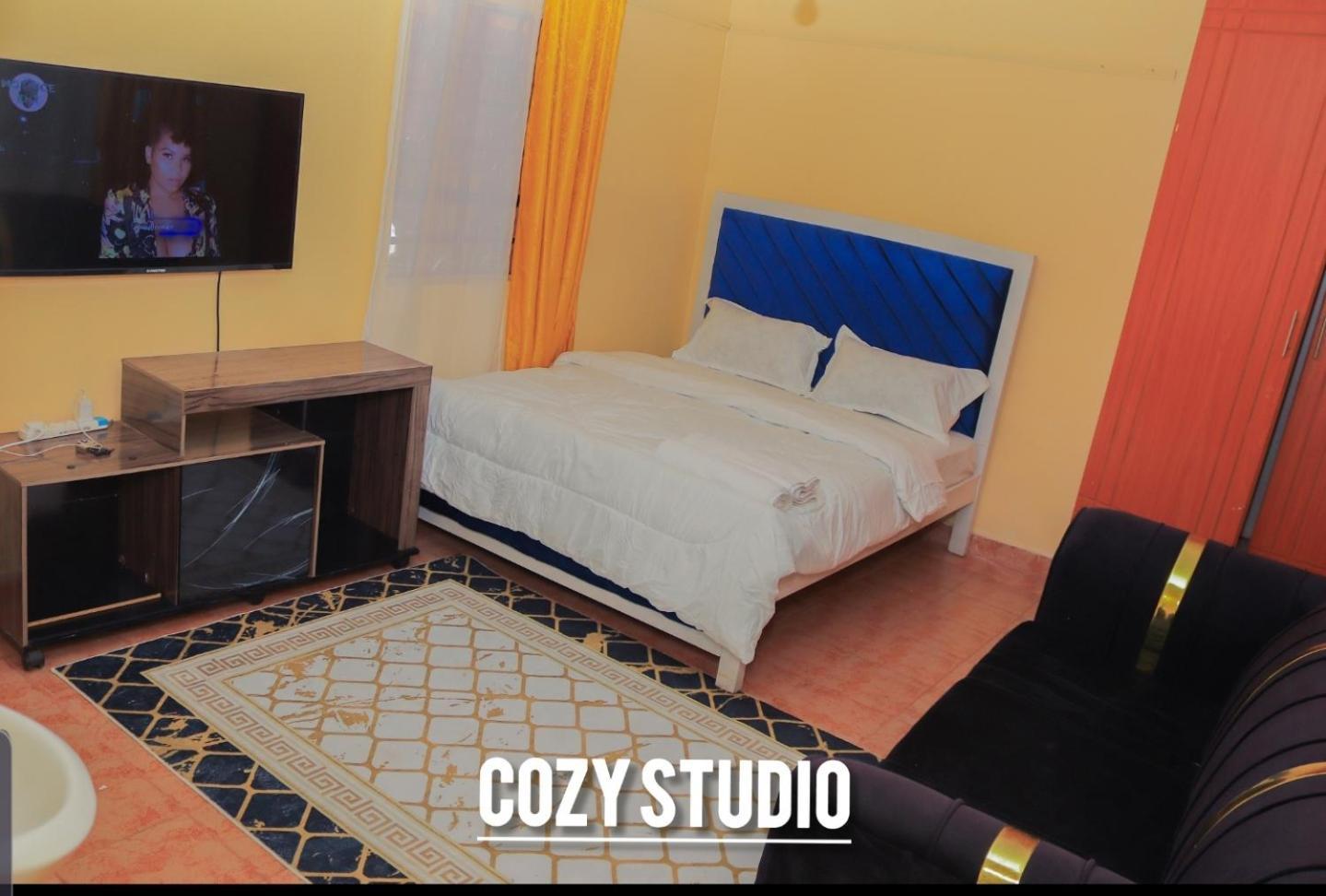 Wanja Cozy *