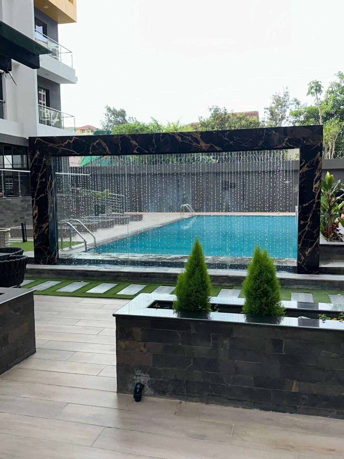 Apartment Luxury 2 Bedroom With Sauna, Steam, Pool, Gym And Gaming Nairobi
