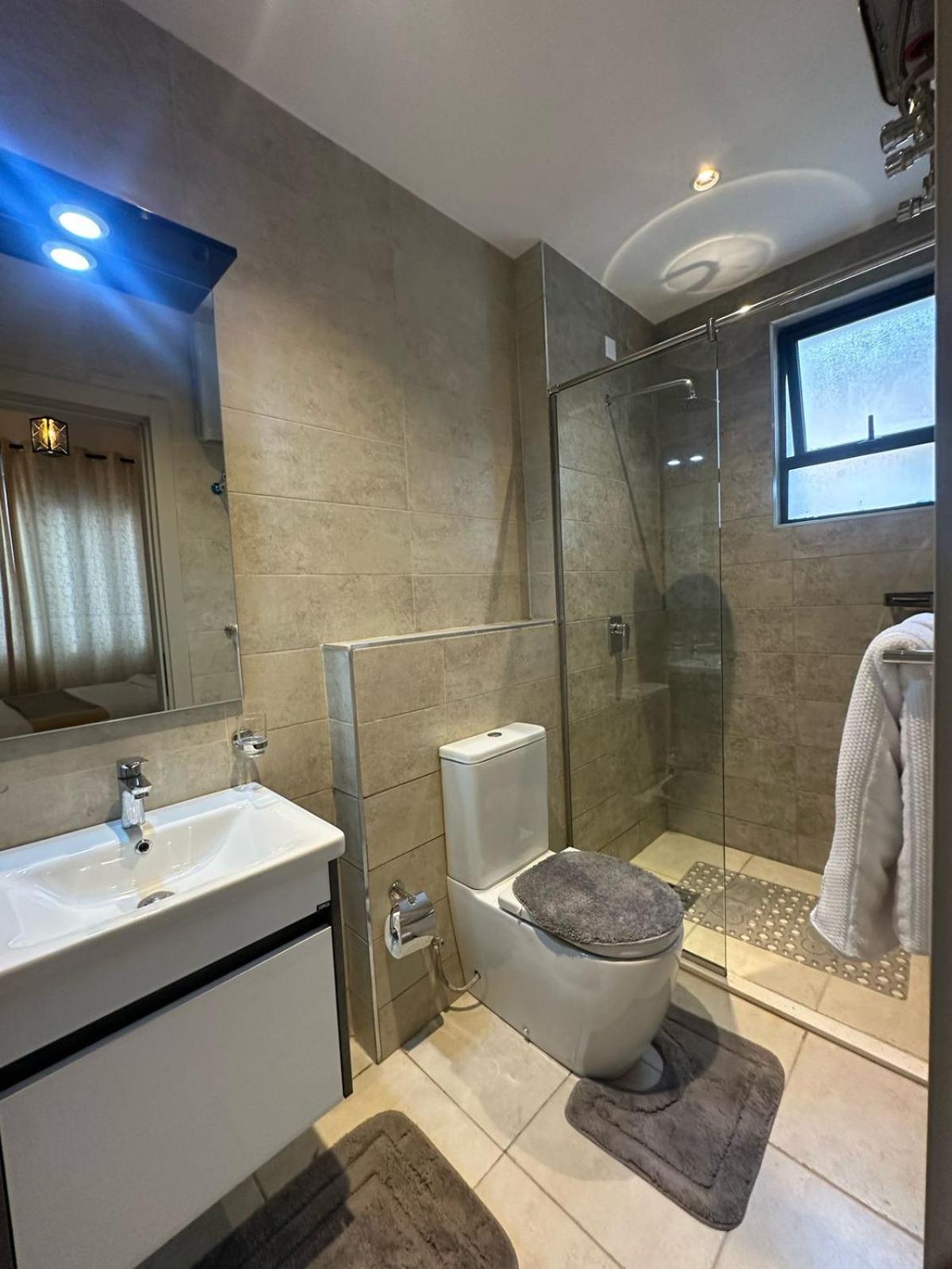 Luxury 2 Bedroom With Sauna, Steam, Pool, Gym And Gaming Nairobi
