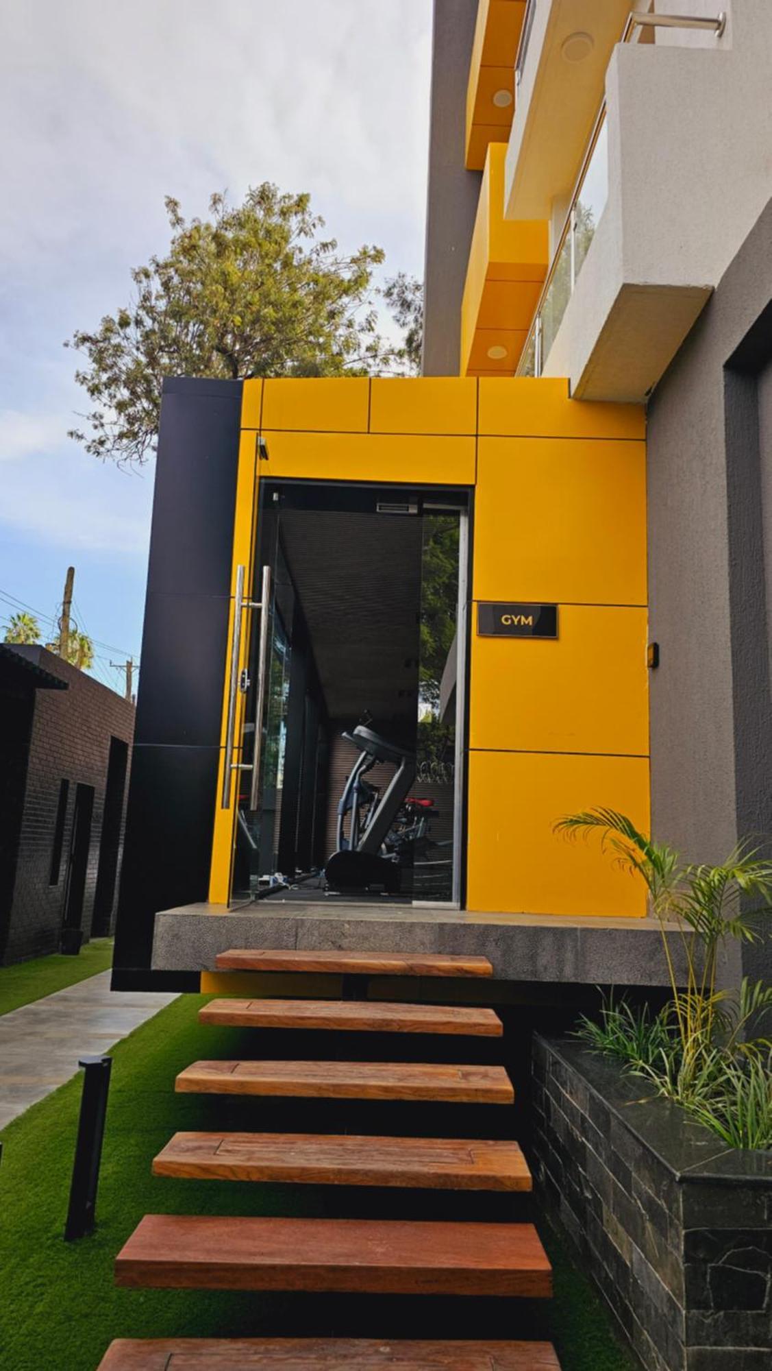 Cado House *