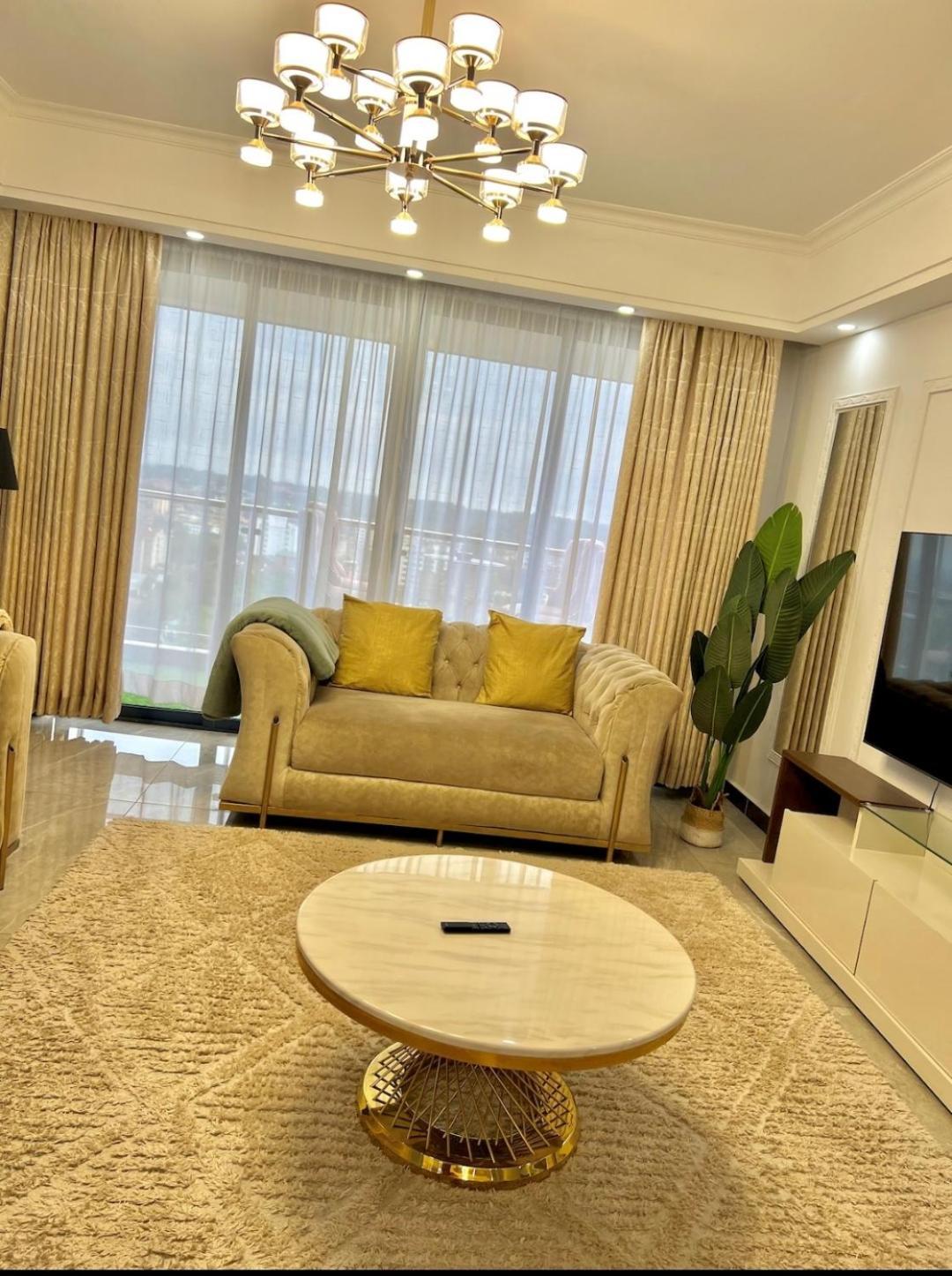 Apartamento 3 Bedroom Ensuite With 3 Balconies Nairobi
