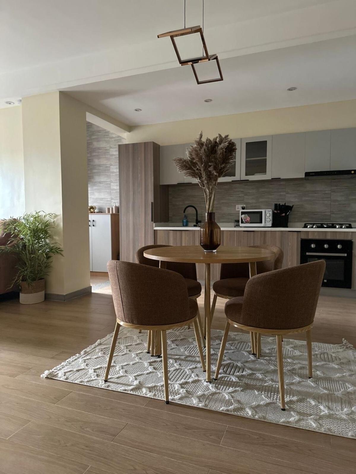 Hidden Treasure Two Bedroom In Kilimani * Nairobi