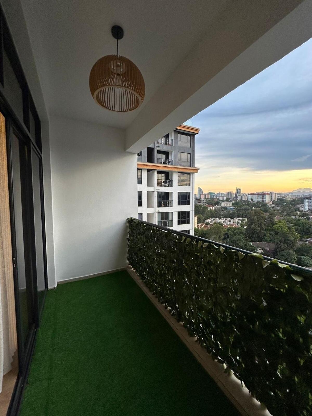 Hidden Treasure Two Bedroom In Kilimani * Nairobi