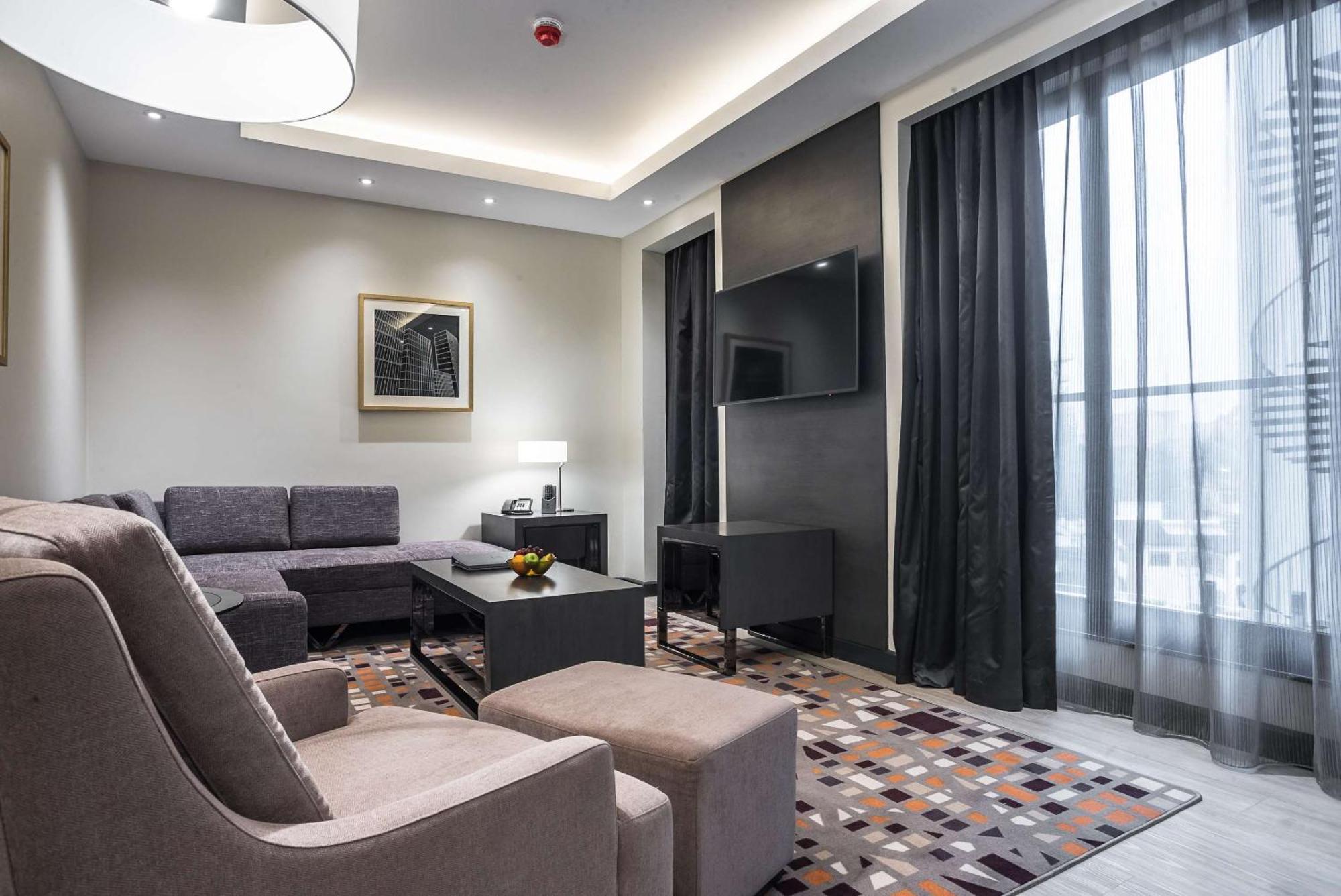 Western Westlands Hotel