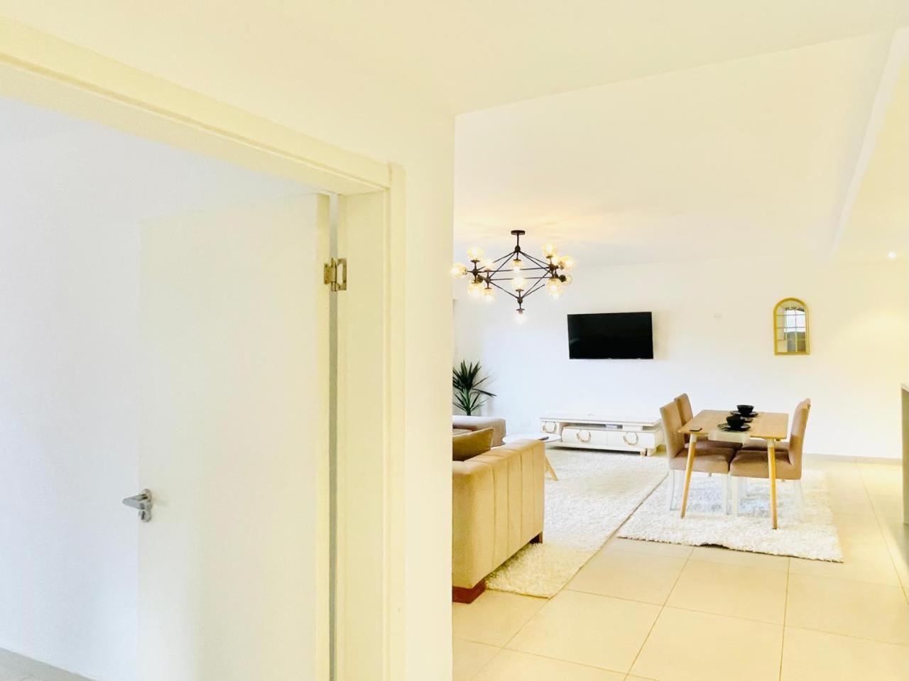 Apartment Astoria Luxury Apartments Nairobi, Lavington