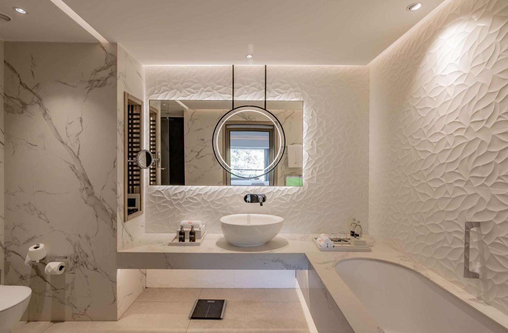 Kwetu Nairobi, Curio Collection By Hilton Nairobi
