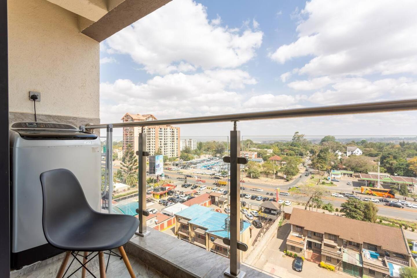 Modern, Stylish High-rise Skyline - 2 Bd Nairobi