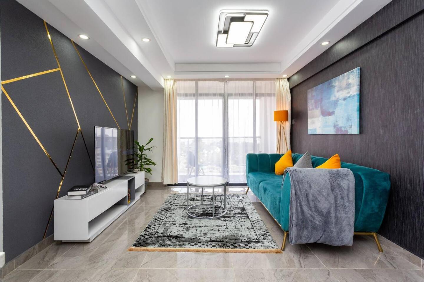 Modern, Stylish High-rise Skyline - 2 Bd *