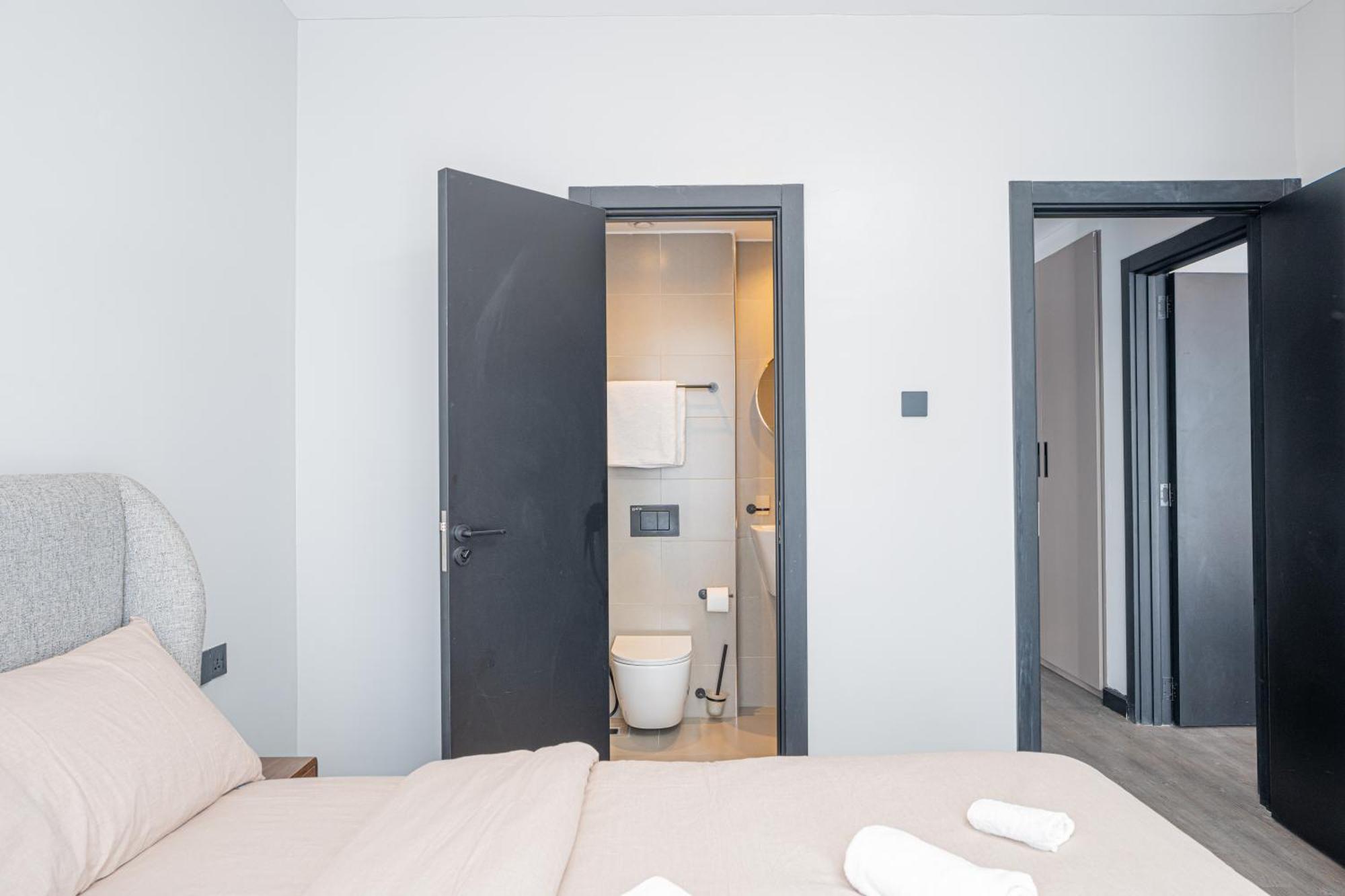 Escada & 2-bedroom, Rooftop Swimming Pool, Gym, Workspace, Wonderiss Homes Westland Living * Nairobi