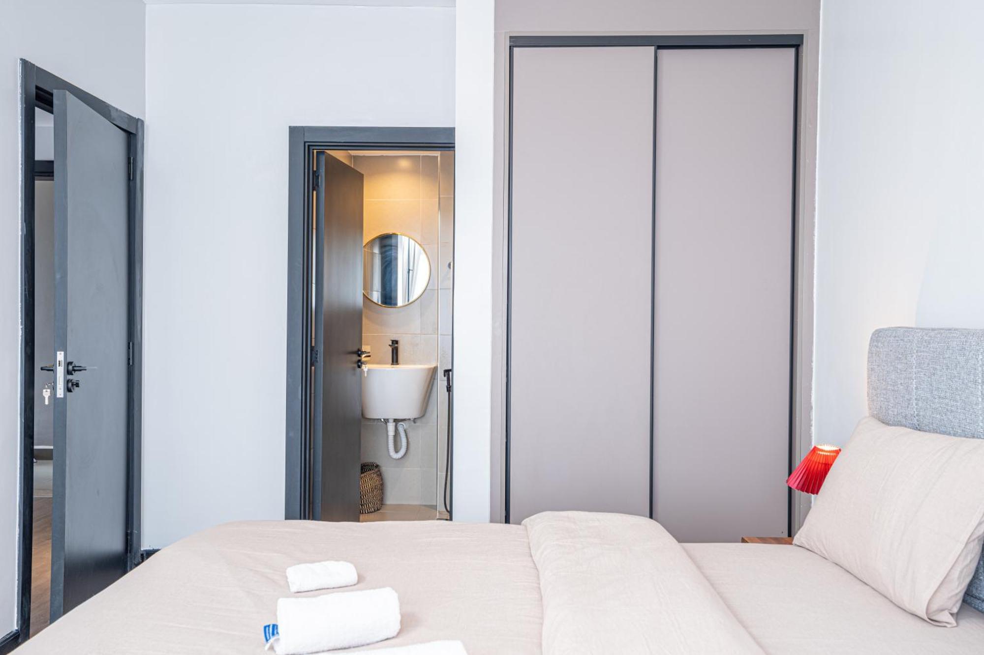 Escada & 2-bedroom, Rooftop Swimming Pool, Gym, Workspace, Wonderiss Homes Westland Living Nairobi