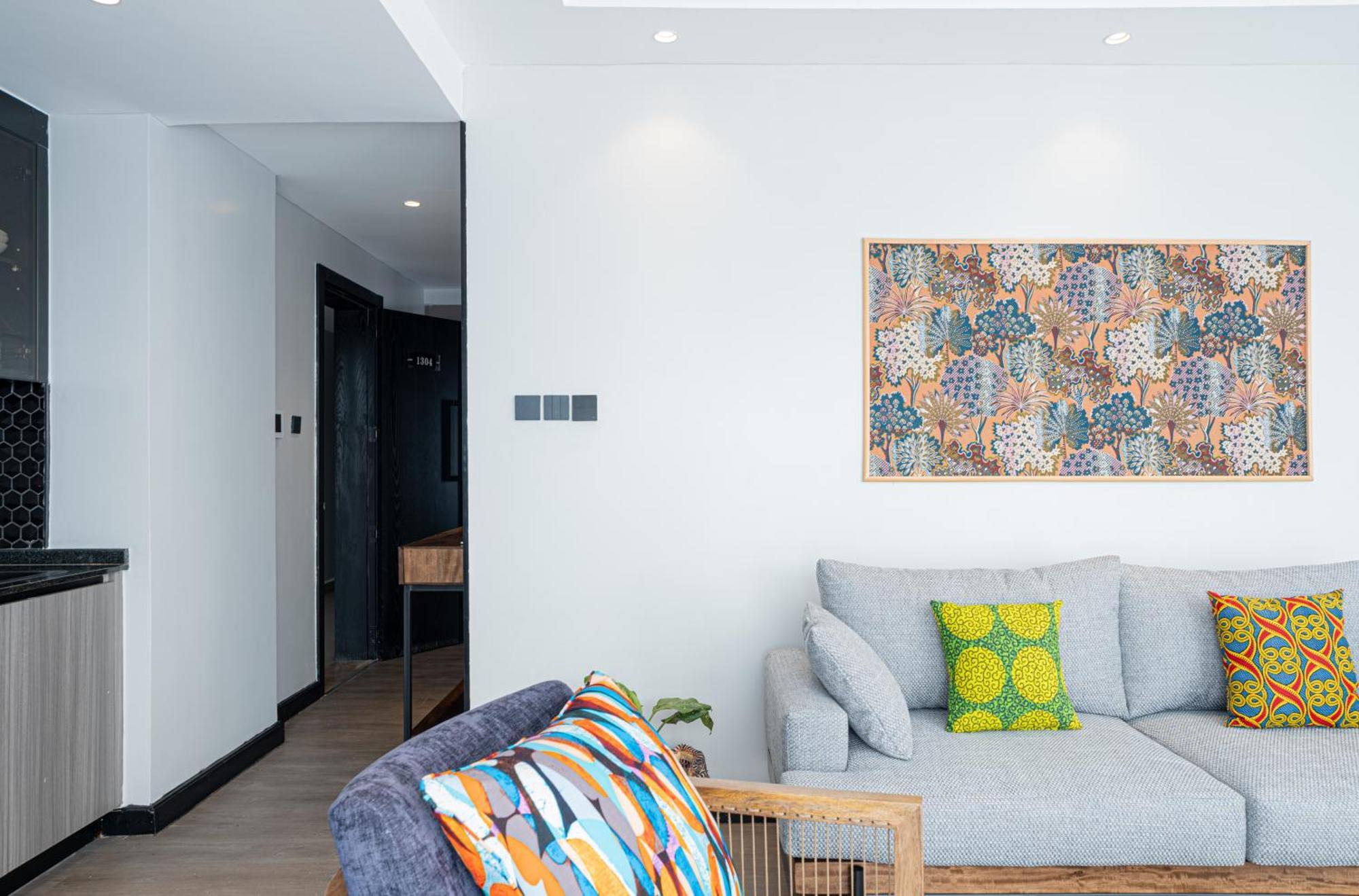 Escada & 2-bedroom, Rooftop Swimming Pool, Gym, Workspace, Wonderiss Homes Westland Living Apartment