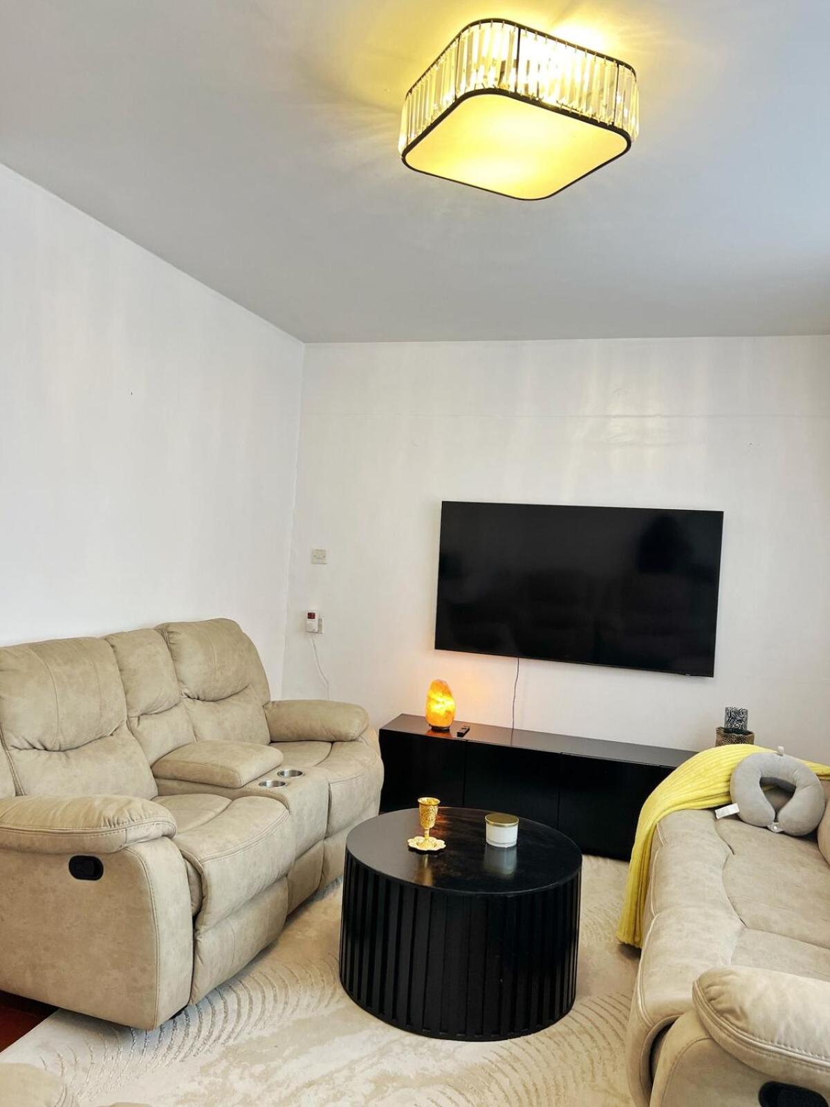 Prime Location On East Raphta Rd *