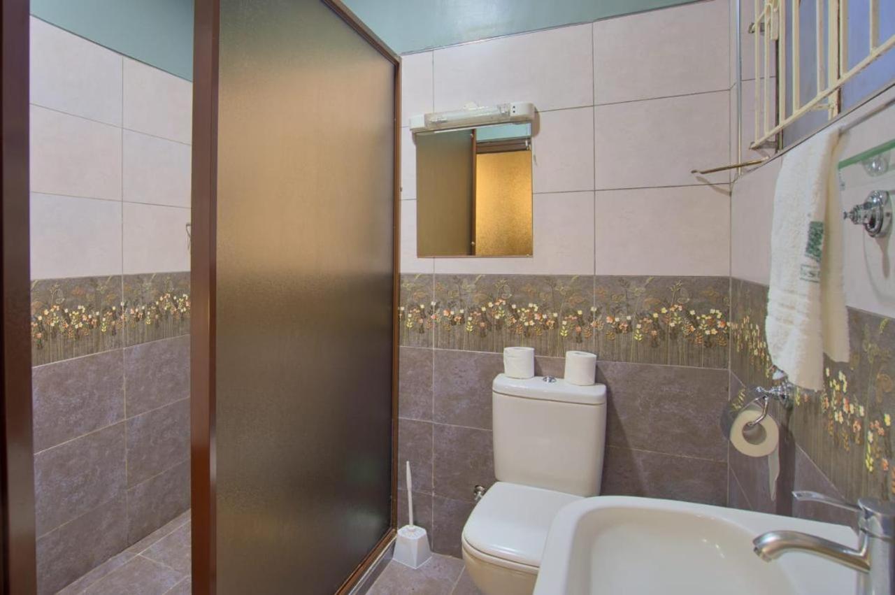 Modern & Comfortable In Kilimani Apartment *