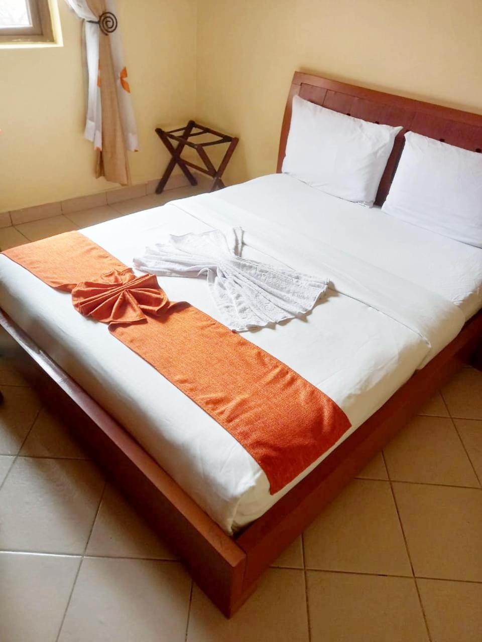 Hotel Lazarus Kaka Urbane Nairobi