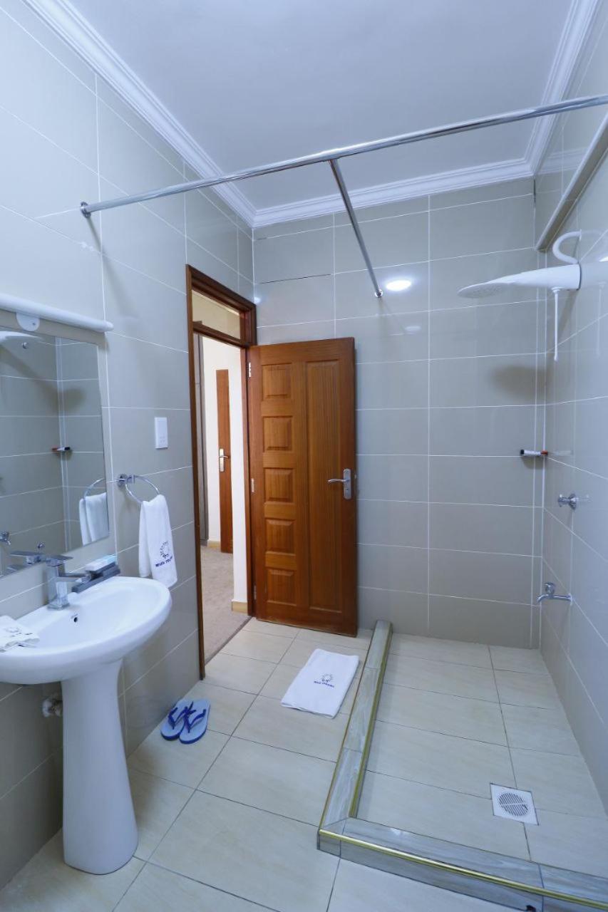 Rige's Homes 2brm Furnished * Nairobi