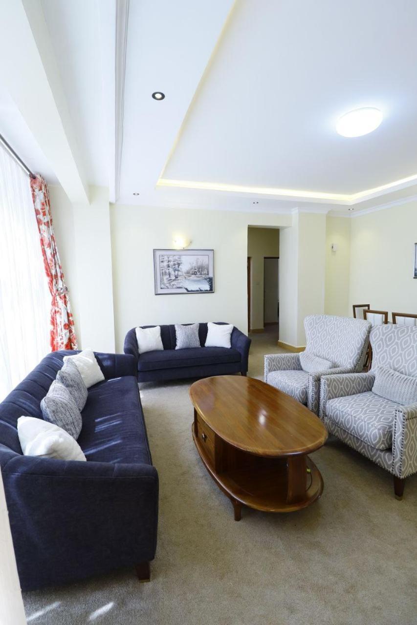 Rige's Homes 2brm Furnished *