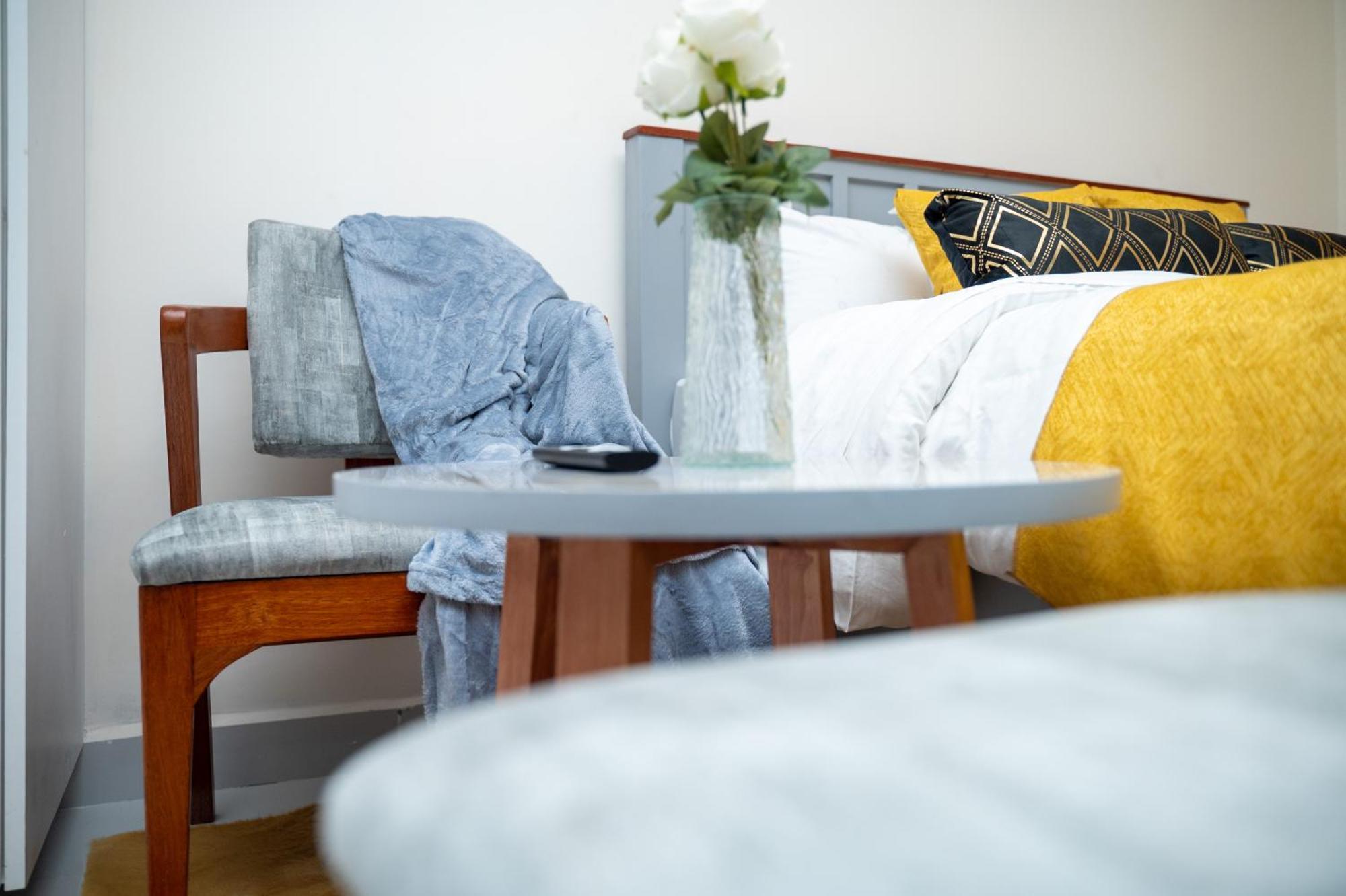 Apartment Modern Posh At Luxore