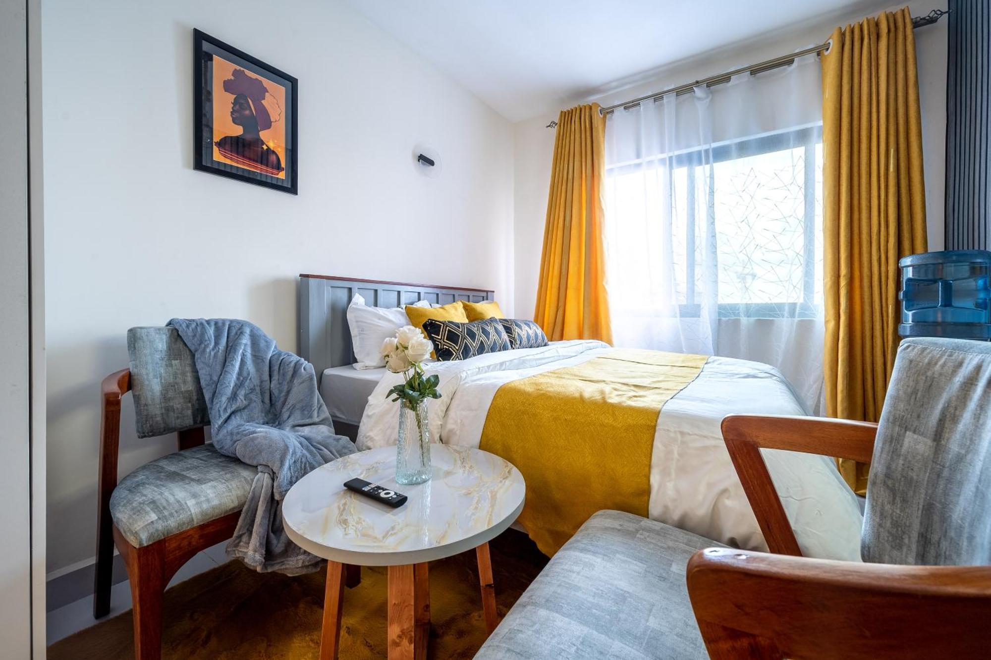 Modern Posh At Luxore Apartment Nairobi