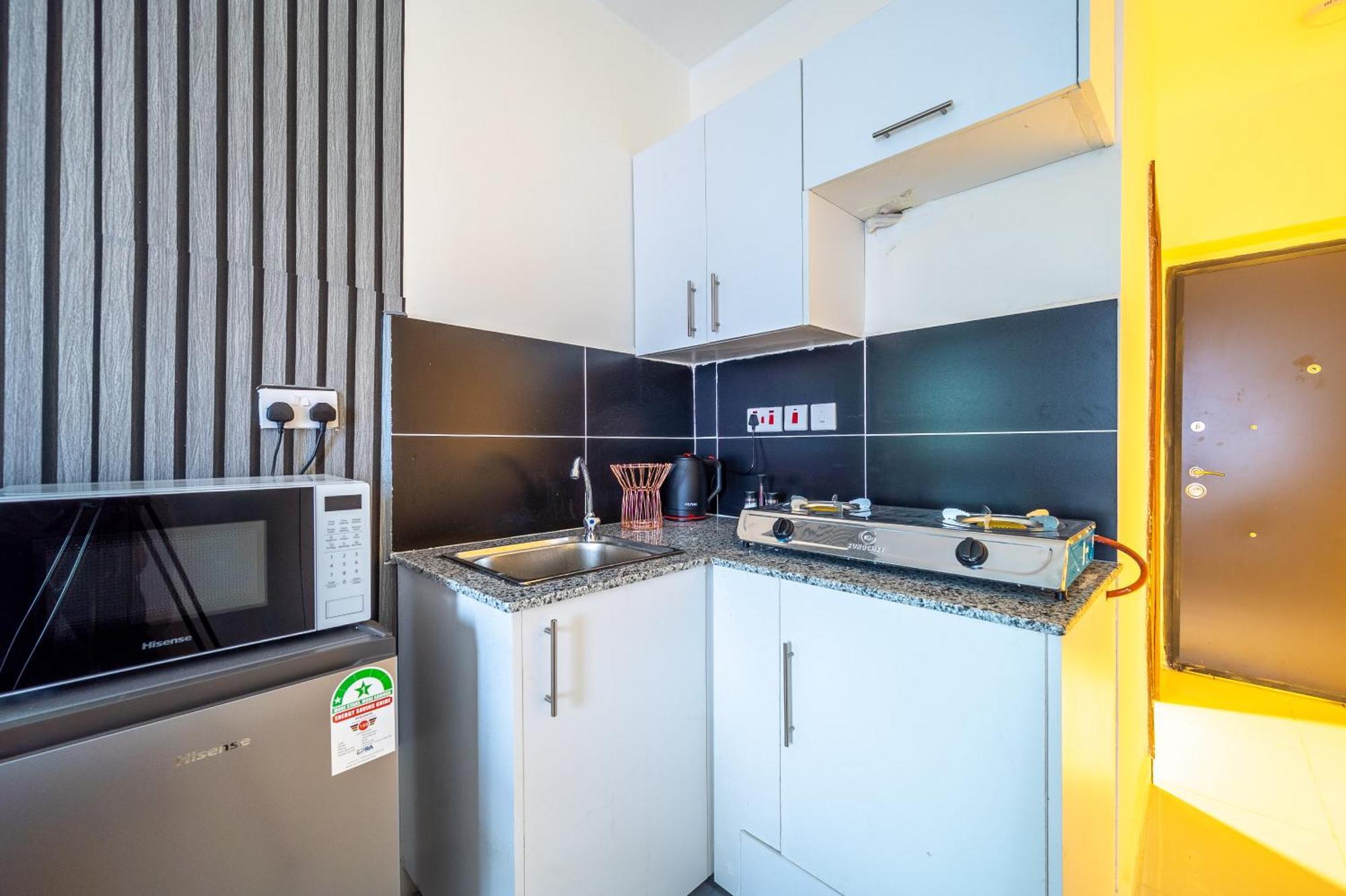 Modern Posh At Luxore Nairobi