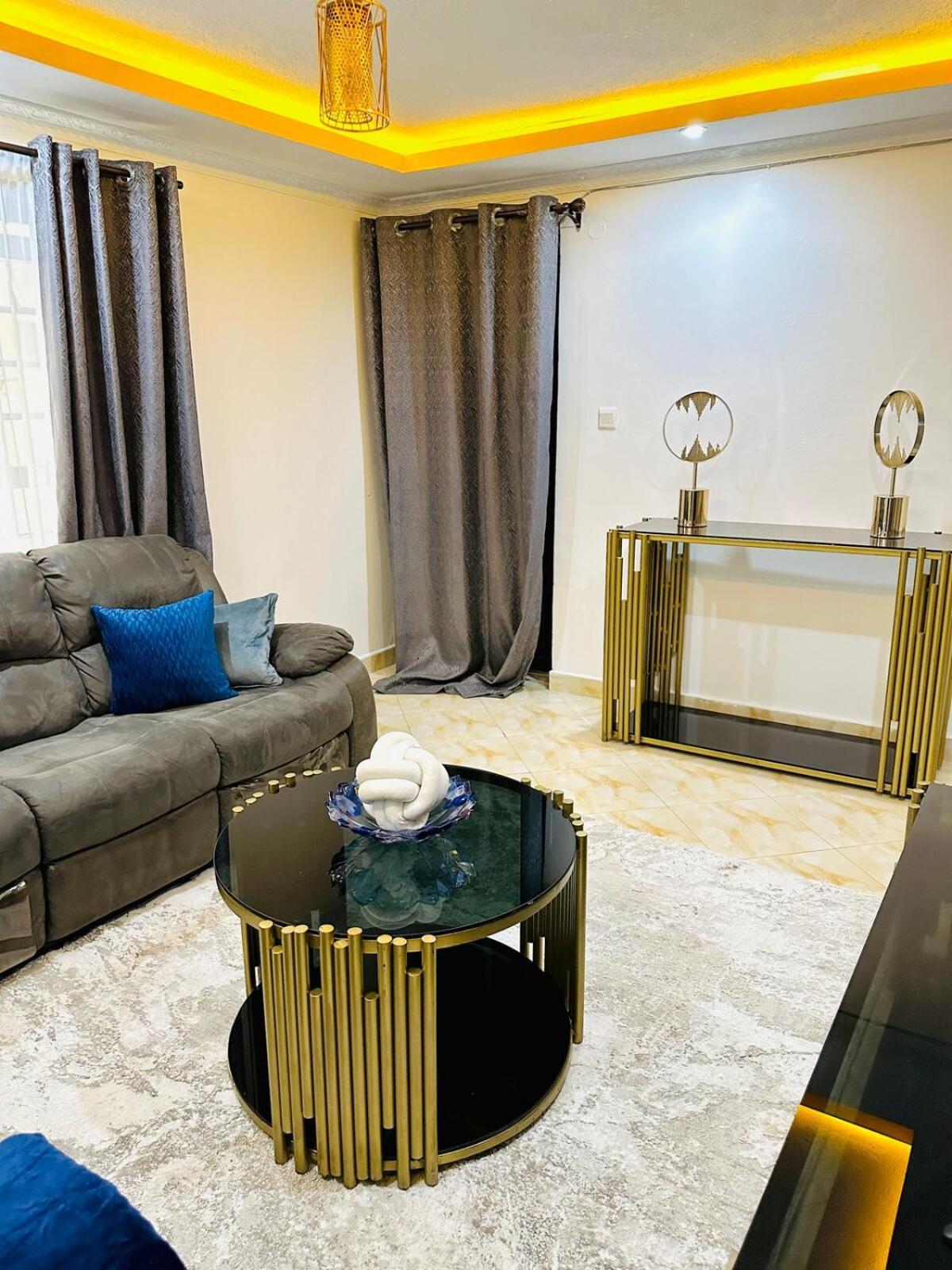 Apartment Rahani 5apartment0716-908-233 *