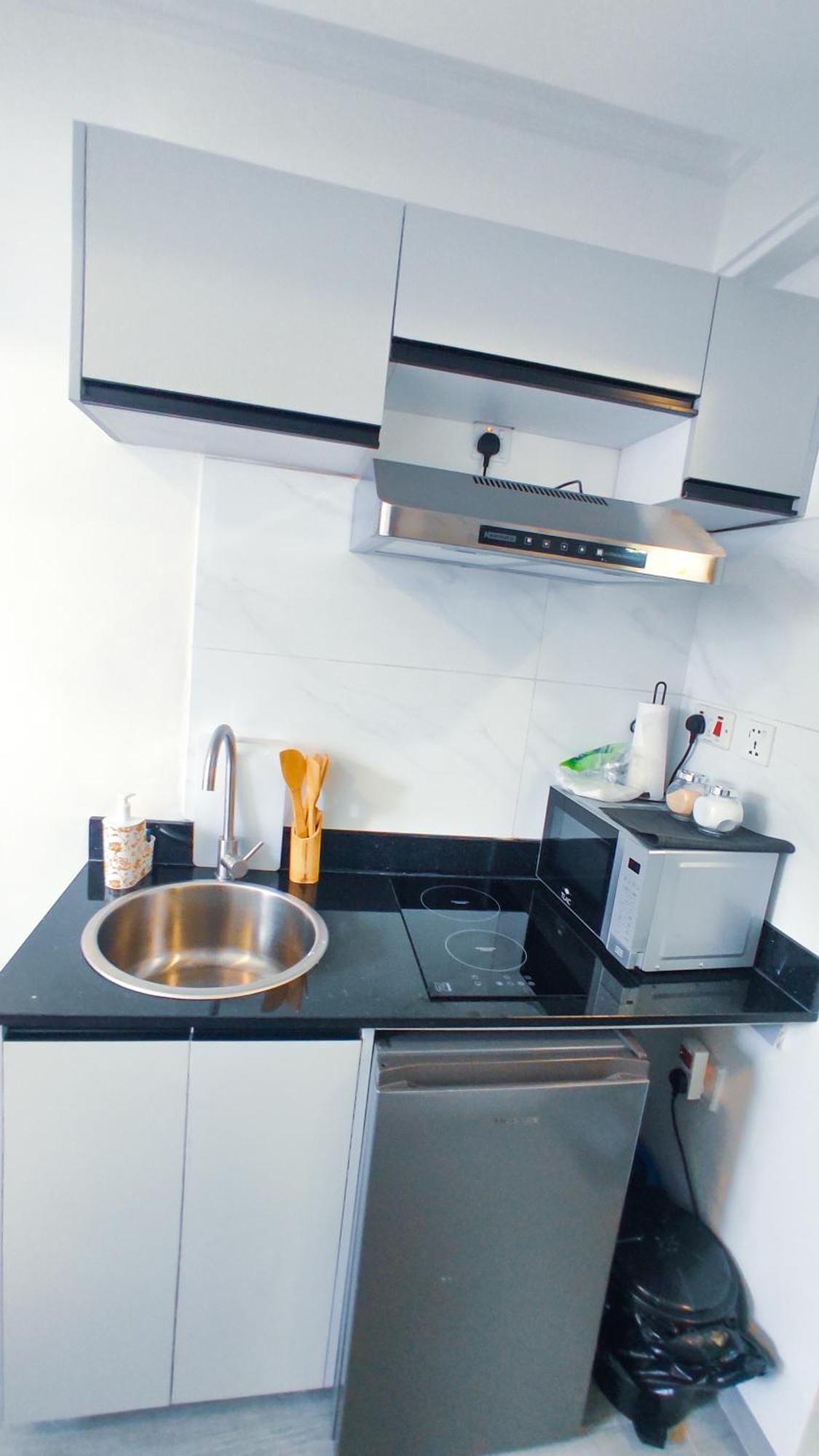Apartment Riverside Budget *