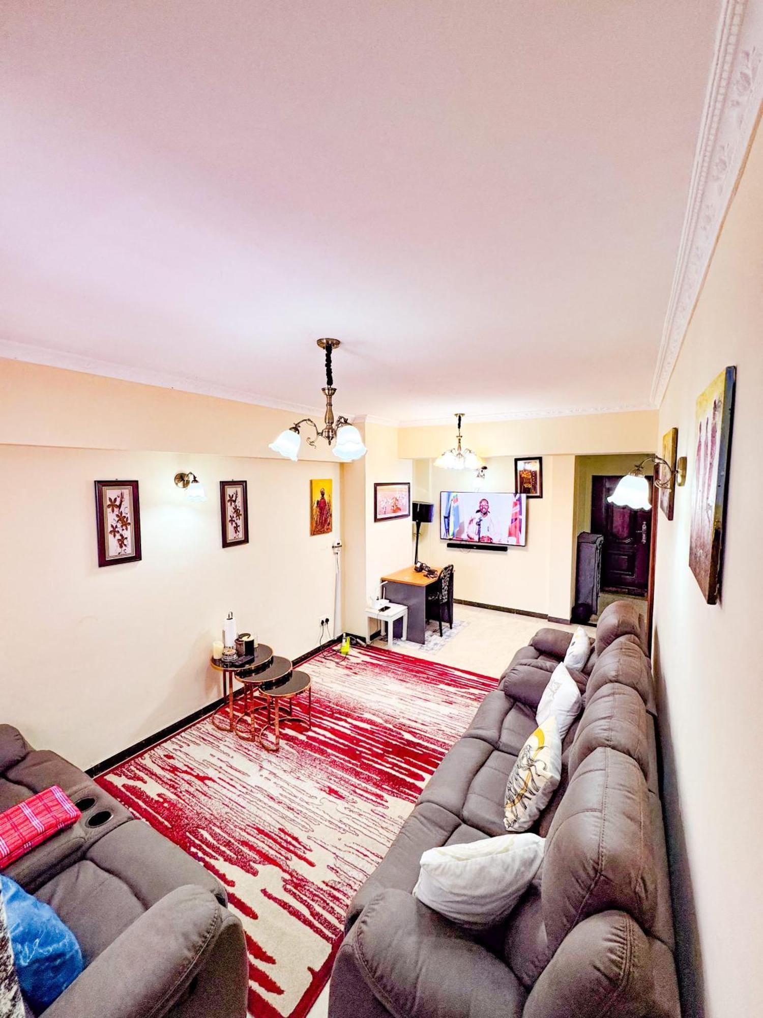 Cozy In Kilimani Close To Yaya Center Apartment Nairobi