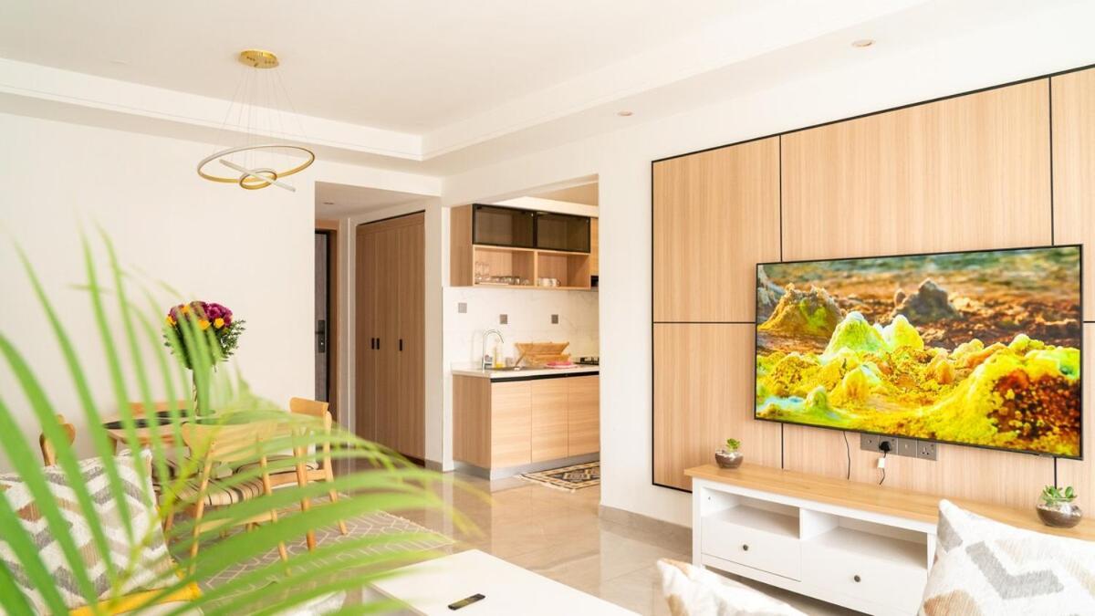 Apartment Luxurious One Bedroom Furnished At Riverside,