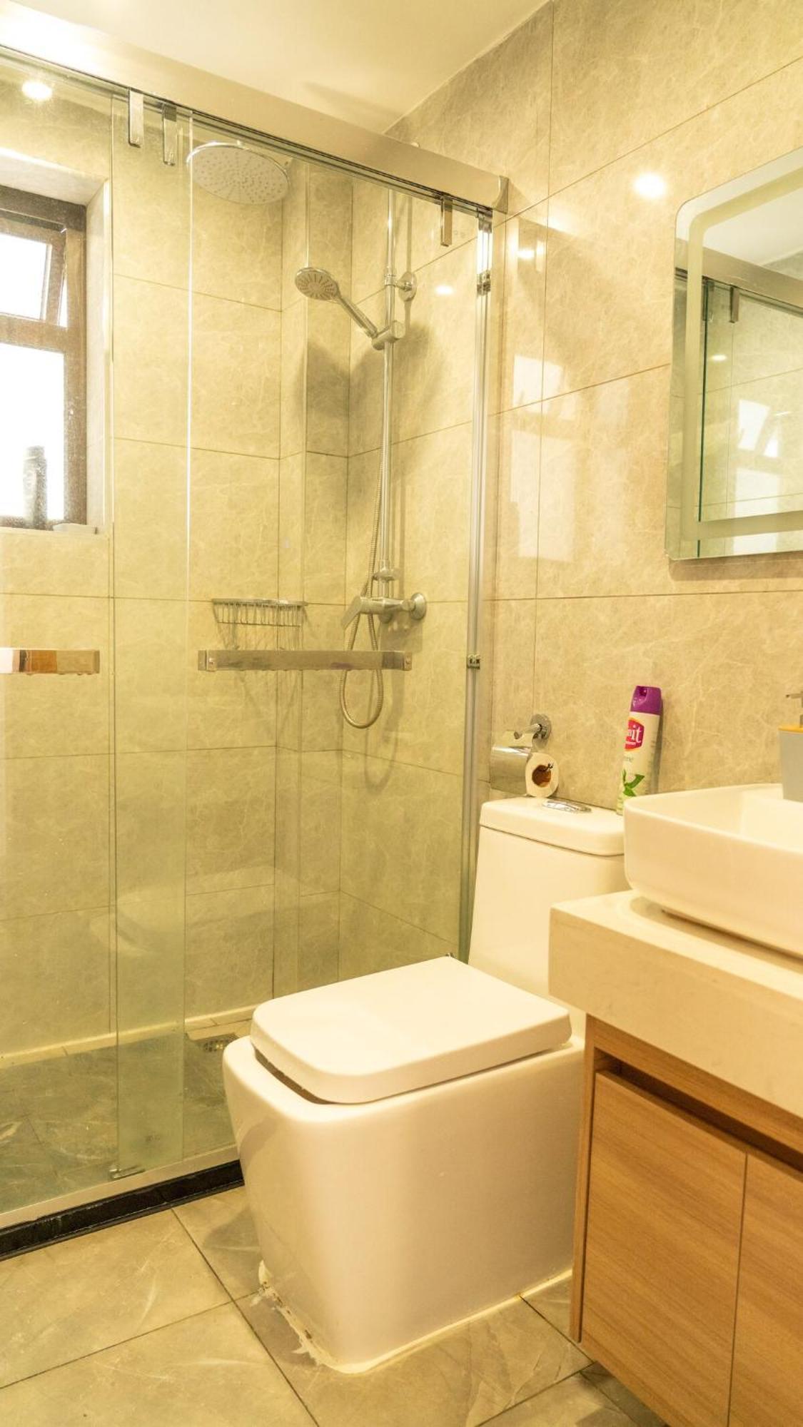 Luxurious One Bedroom Furnished At Riverside, Apartment *