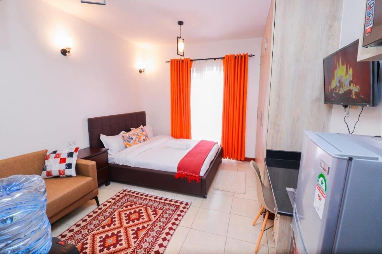 Gold Park,royal Garden Apartment *