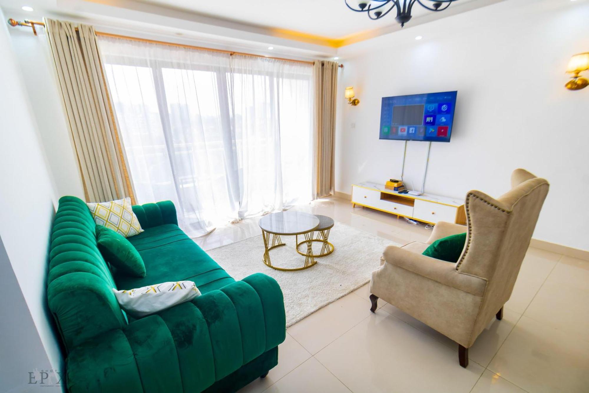 Luxurious Two Bedroom With Well Equipped Gym ,heated Swimming Pool, Ample Parking Space And A Relaxing Rooftop With Amazing Views * Nairobi