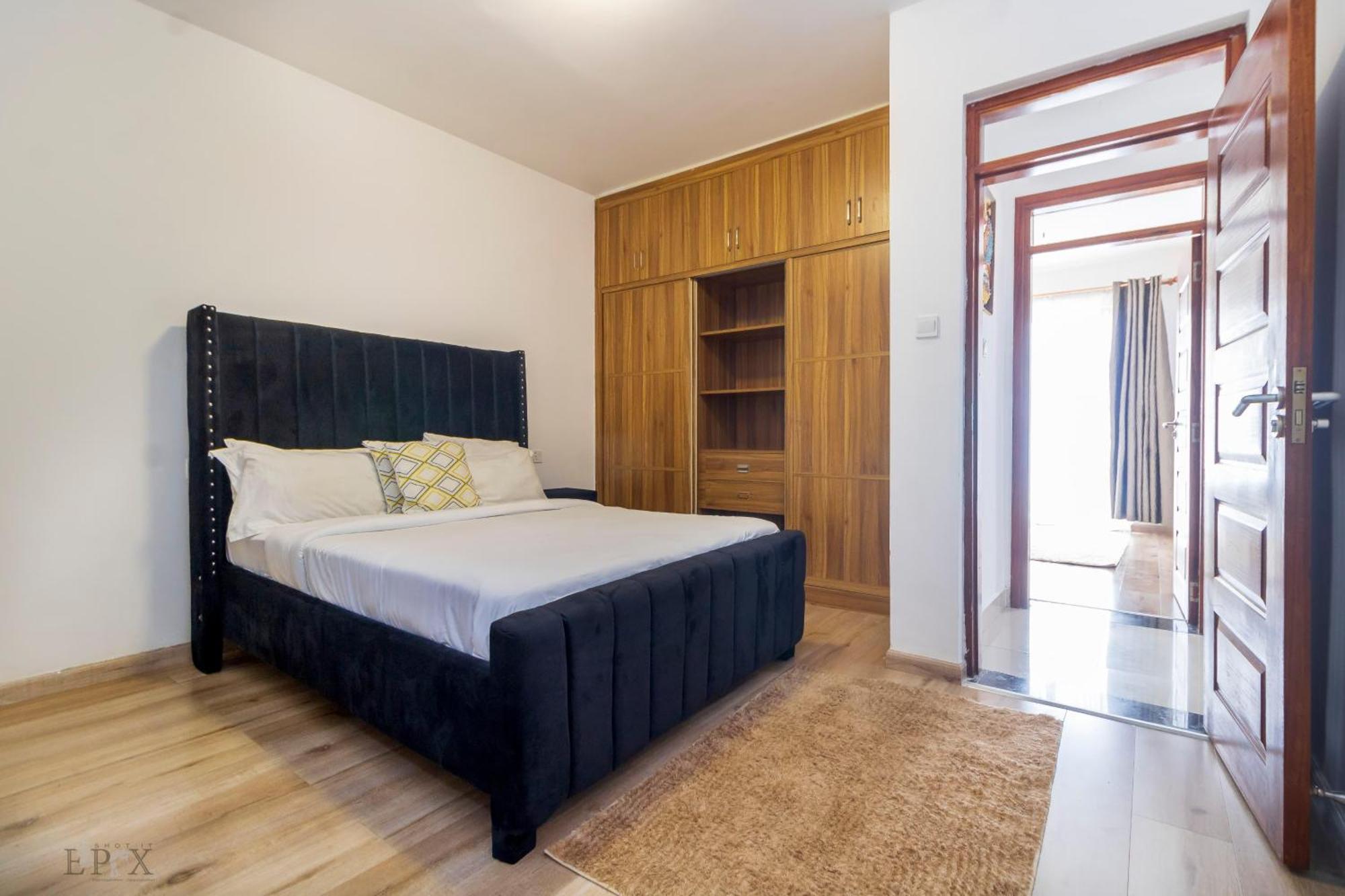 Luxurious Two Bedroom With Well Equipped Gym ,heated Swimming Pool, Ample Parking Space And A Relaxing Rooftop With Amazing Views Apartment