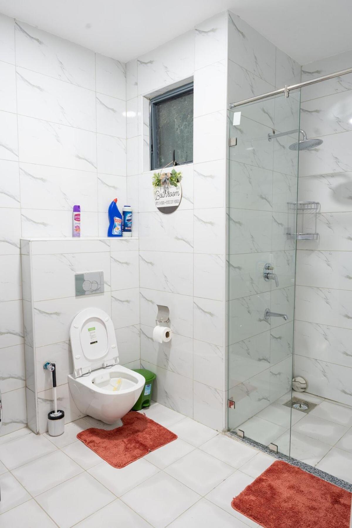 Executive 1br At Grand Premier In Lavington Apartment