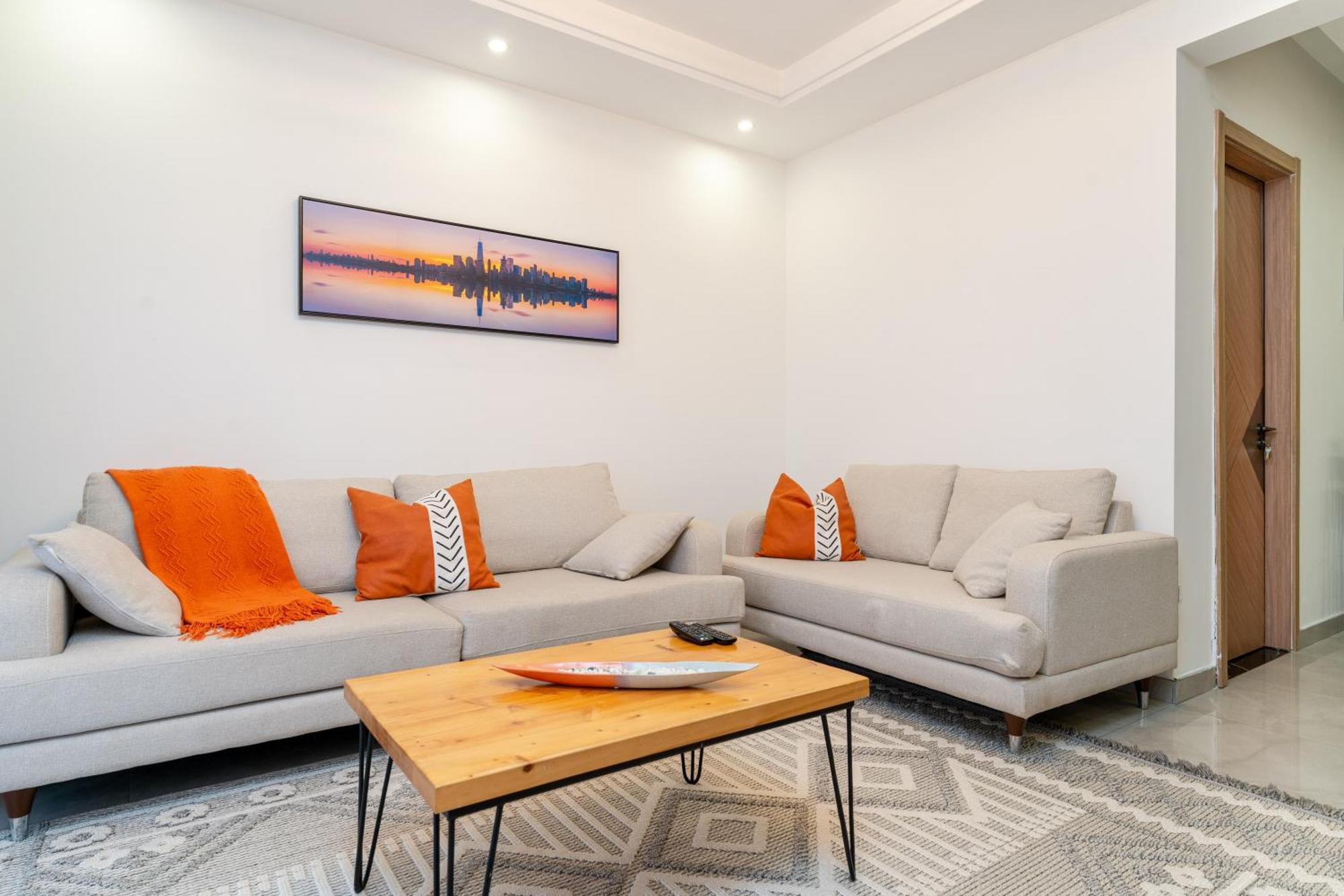Stylish 2bdr At 108 Riverside * Nairobi