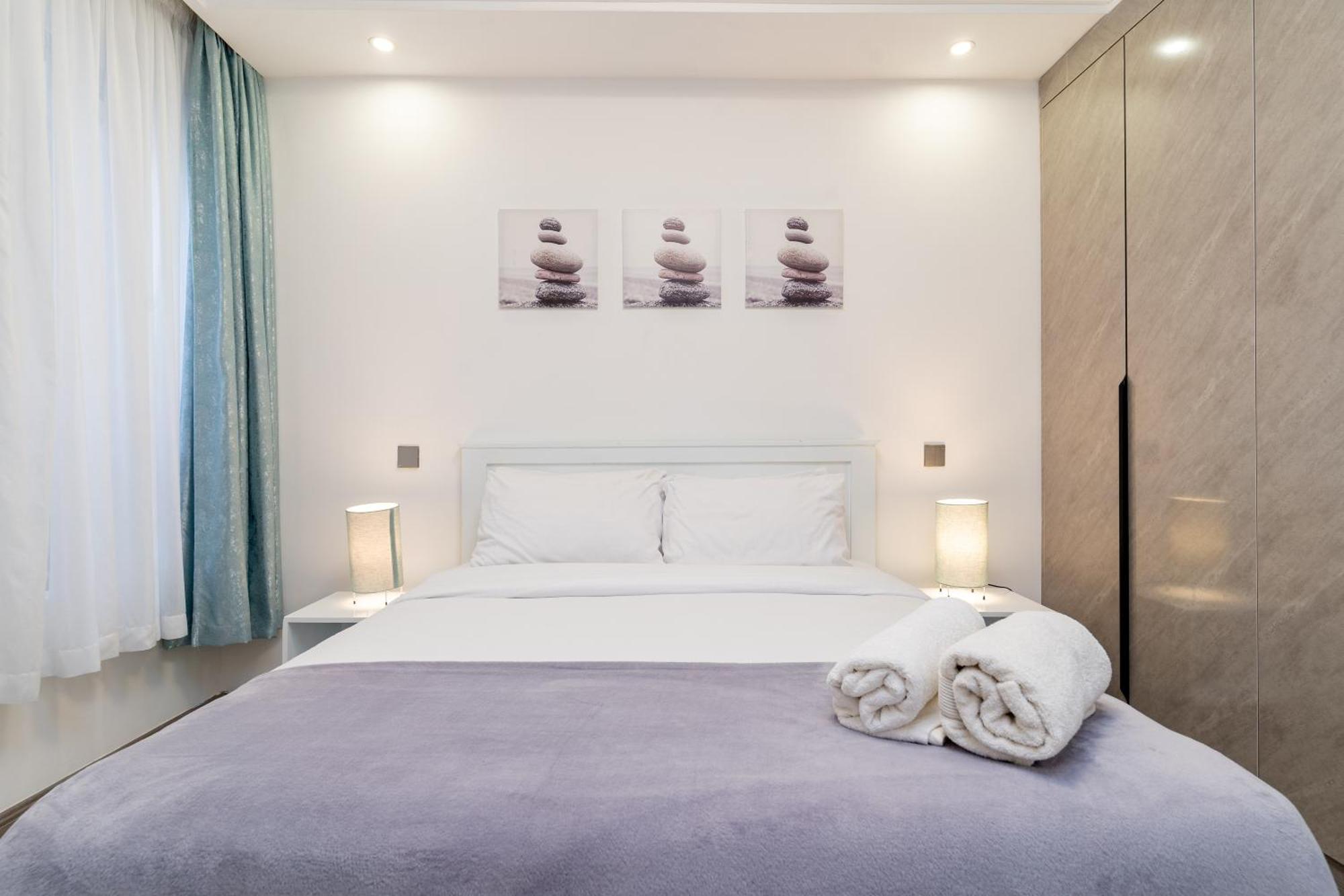 Stylish 2bdr At 108 Riverside Apartment *