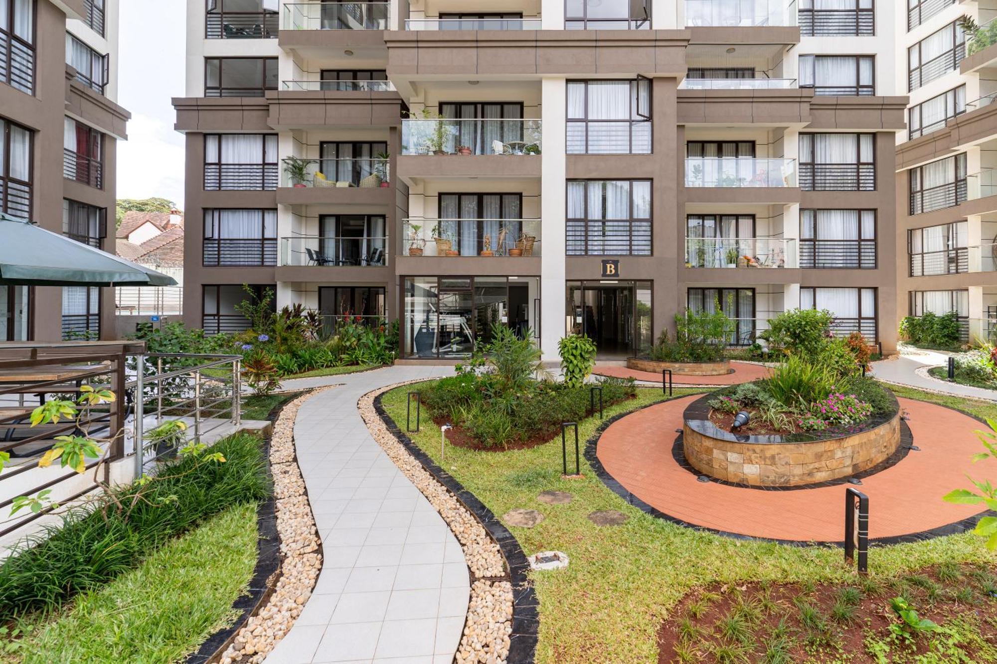 Stylish 2bdr At 108 Riverside Apartment Nairobi