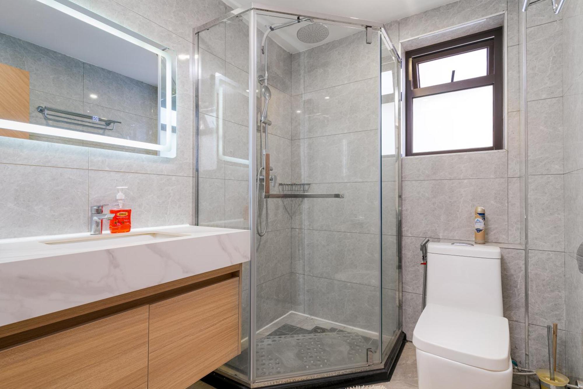 Stylish 2bdr At 108 Riverside * Nairobi