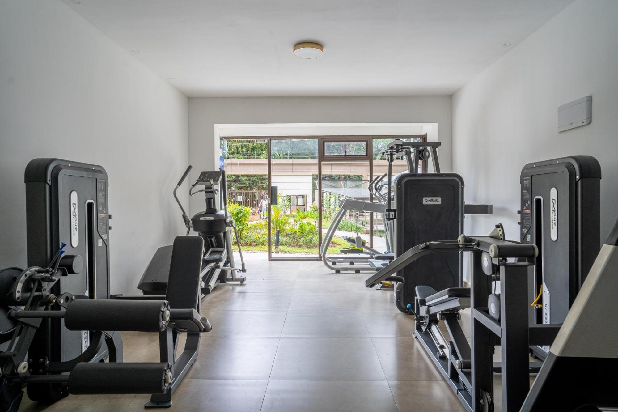 Apartment Stylish 2bdr At 108 Riverside Nairobi