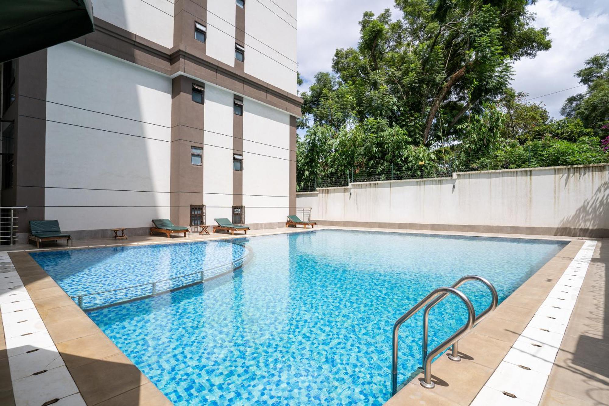 Apartment Stylish 2bdr At 108 Riverside Nairobi