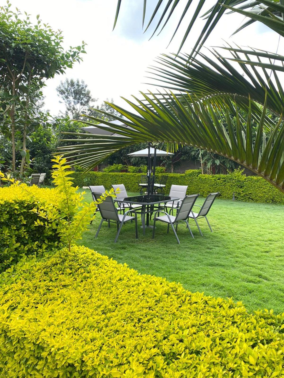 Karen Brook 744 Bed & Breakfast *