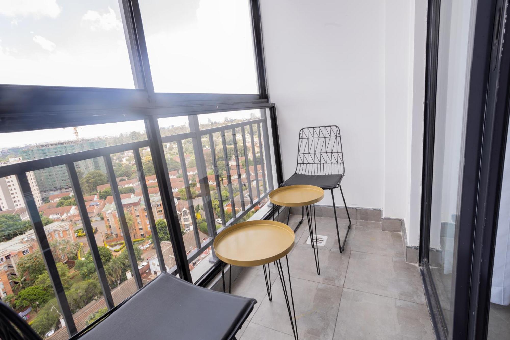 Sky High Luxe - Elegant 2br With Views *
