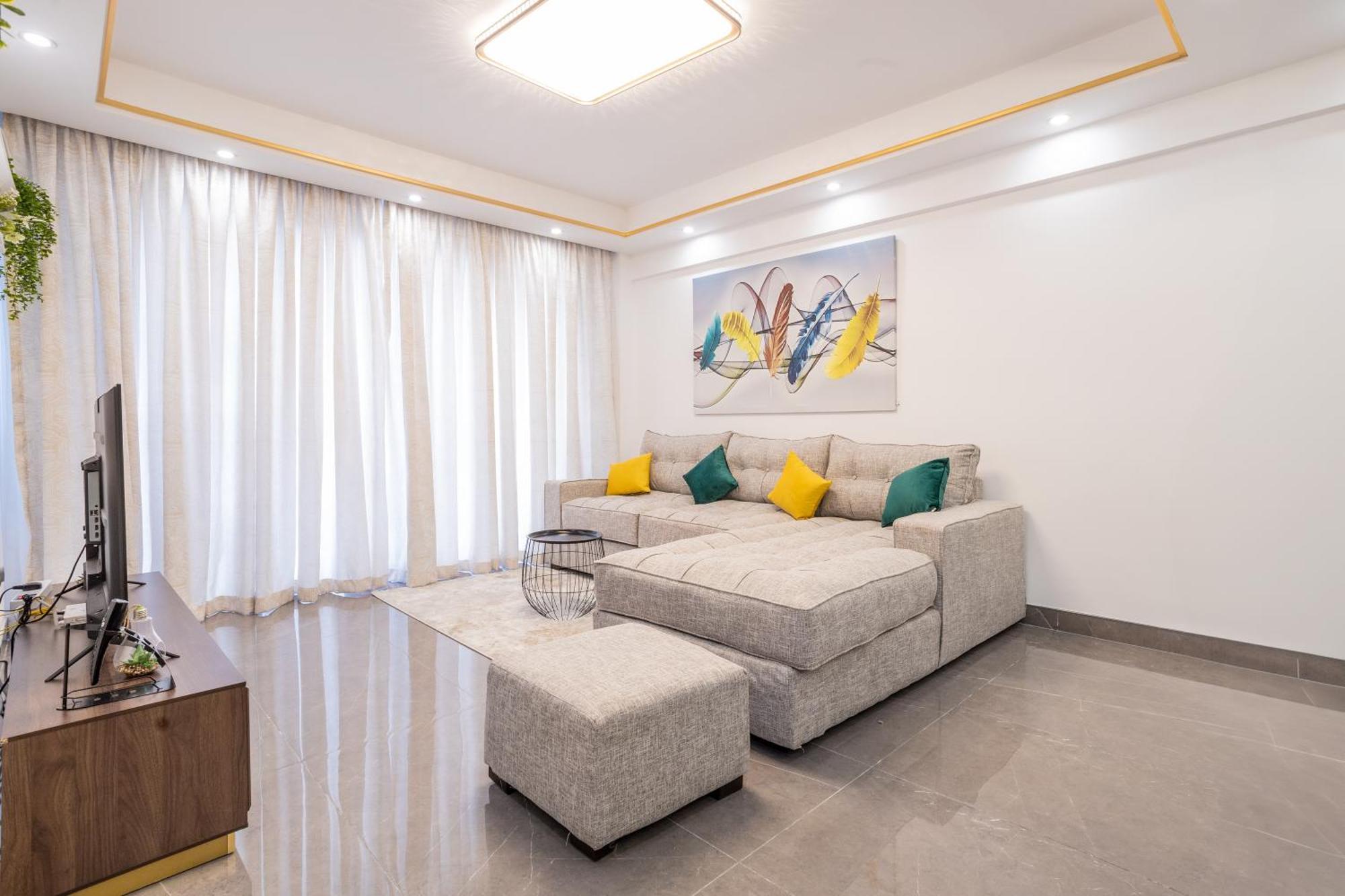 Sky High Luxe - Elegant 2br With Views Nairobi
