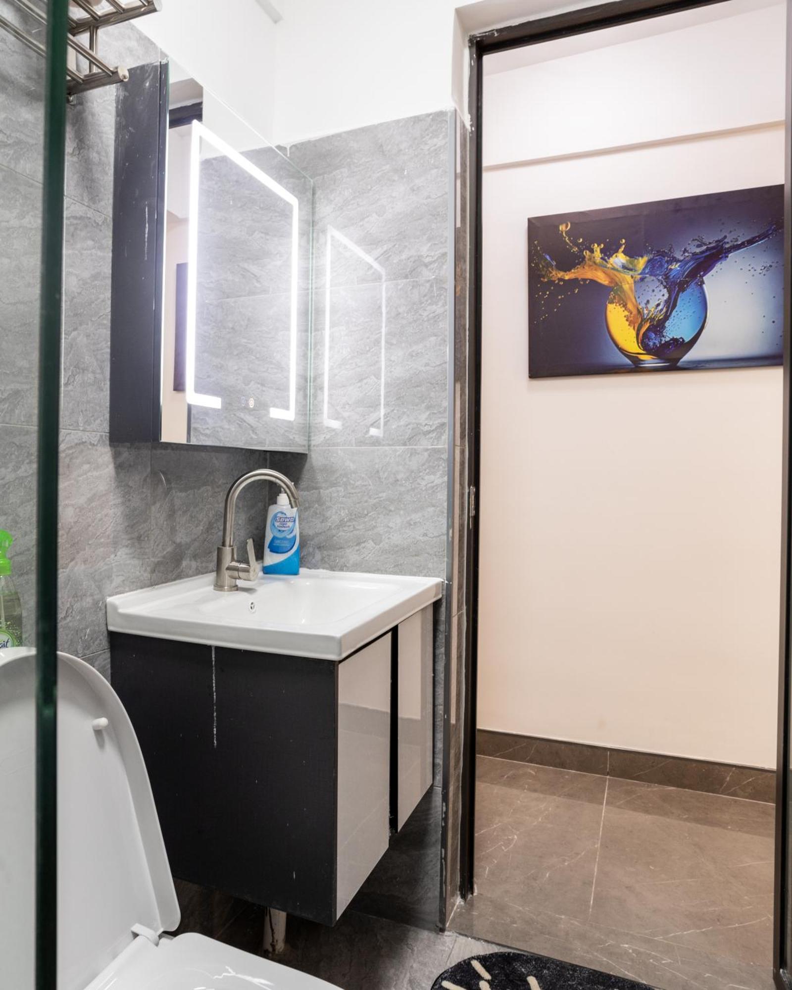 Apartment Sky High Luxe - Elegant 2br With Views *