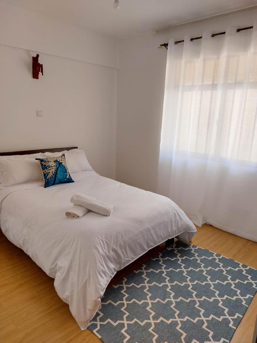Lux Sapphire Court Apartment