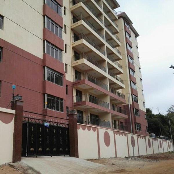 Lux Sapphire Court Apartment *