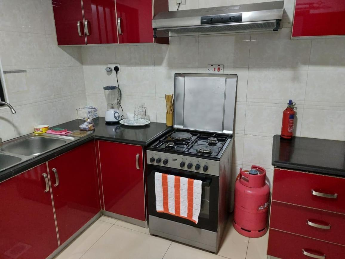 Lux Sapphire Court Apartment