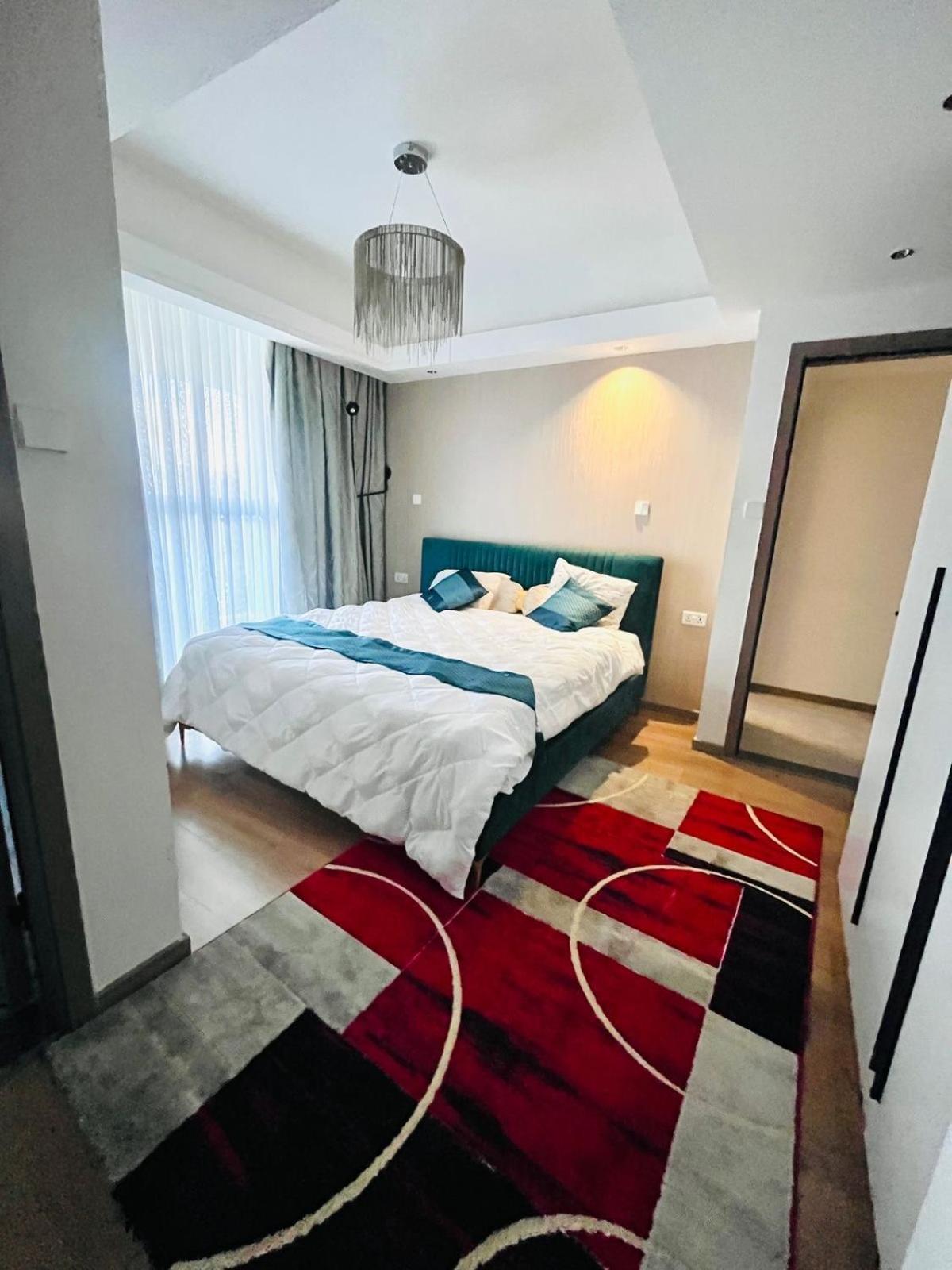 Modern Serviced,furnished 3 Bed To Let In Kilimani * Nairobi